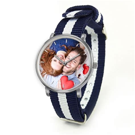 Orologi da polso personalizzati con foto e orologi da parete.